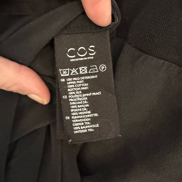 COS Black Tunic Top - Picture 4 of 4